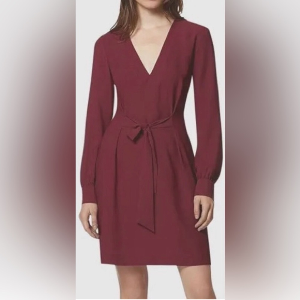 NWT Avec Les Filles V-Neck Long Sleeve Dress